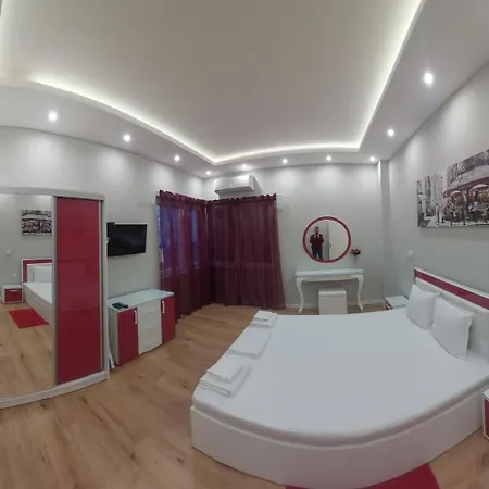 Apartment Pink & Blue - 2bdr With Balcony - Wi-fi Varna