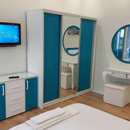 2Br Apartment In Varna Center Pedestrian Street Balcony Fast Wifi Daire