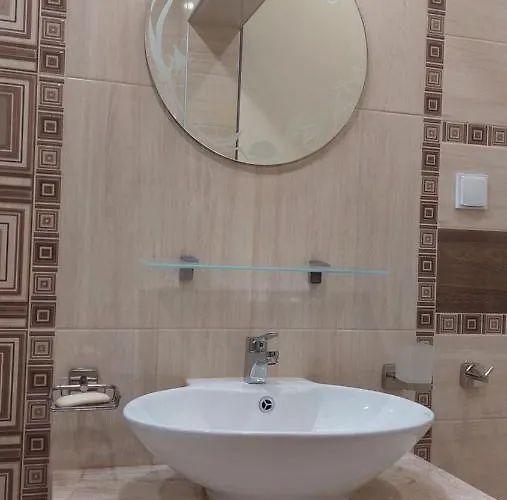 2Br Apartment In Varna Center Pedestrian Street Balcony Fast Wifi Varna