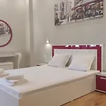 Apartment 2br In Center Pedestrian Street Balcony Fast Wifi Varna