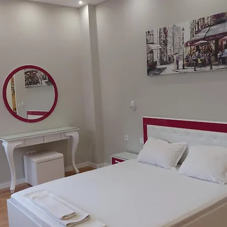 2Br Apartment In Varna Center Pedestrian Street Balcony Fast Wifi *