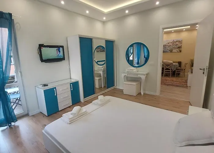 2Br Apartment In Varna Center Pedestrian Street Balcony Fast Wifi *