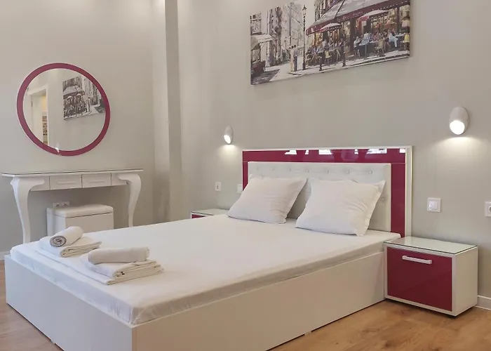 Appartamento 2Br Apartment In Varna Center Pedestrian Street Balcony Fast Wifi Varna